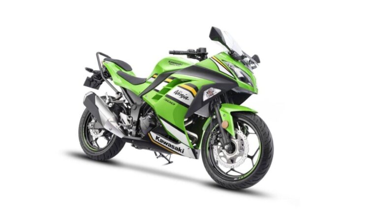 2025 Kawasaki Ninja 300